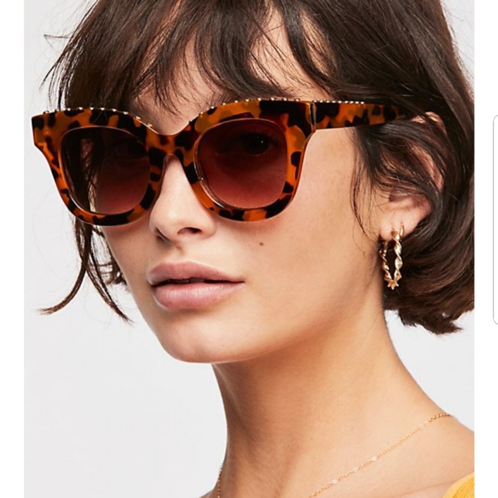 NWT Free People Study Buddy Glasses